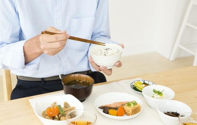 日常健康飲食中，葷素食如何搭配？